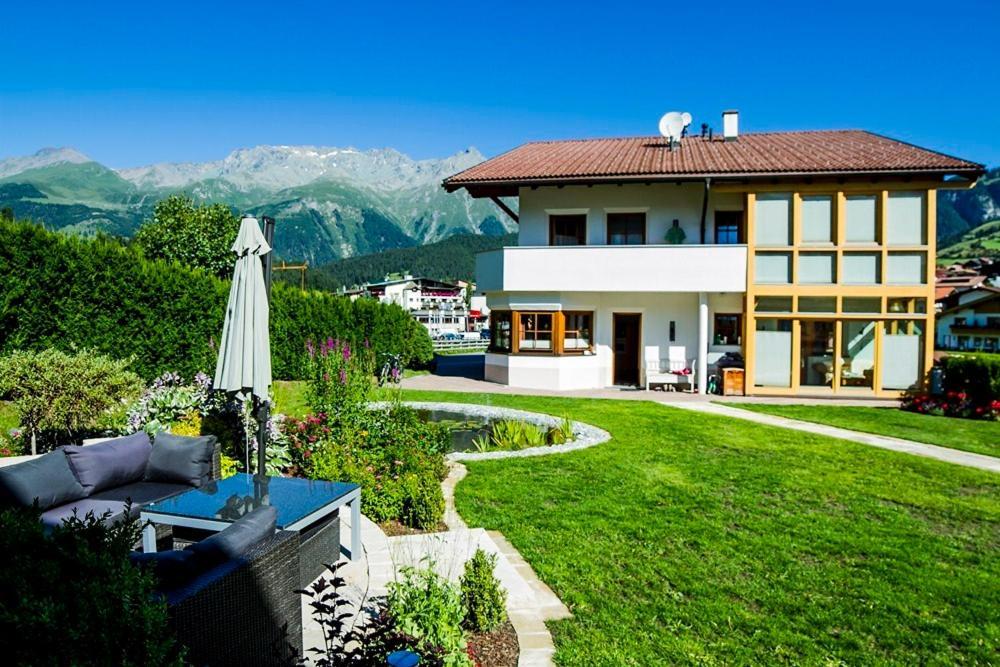 Alberts Bellevue Appartements Nauders Bilik gambar